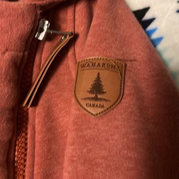 Like brand new worn once Wanakome zip up hoodie - Picture 3 of 5